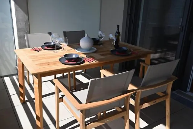 شقة Come Home Apartment *